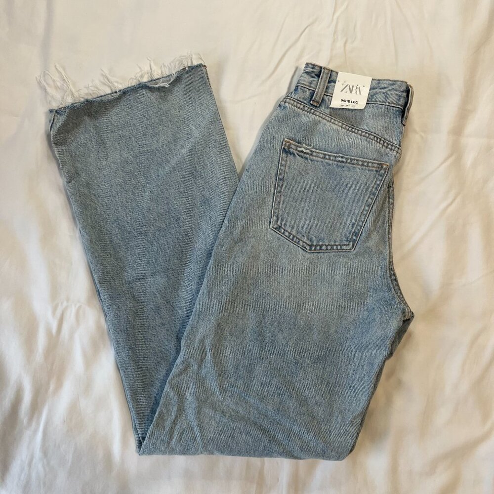 Zara Hi-Rise Cropped Wide Leg Distressed Light Wash Denim Jeans | Size 4 - Picture 10 of 10